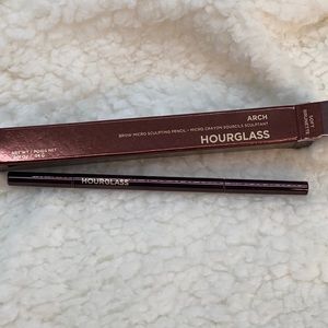 Makeup - Hourglass brow pencil Makeup - Hourglass brow pencil